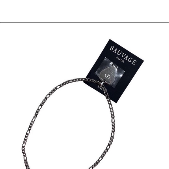DIOR SAUVAGE ELIXIR GUITAR PICK NECKLACE UNISEX - Picture 5 of 8